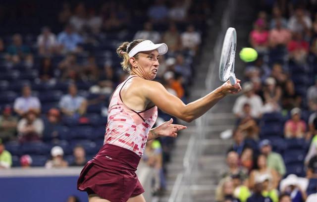 开云下载-HKA翻盘KT，Tarzan线上压制力十足激烈交锋半决赛，锁定晋级资格