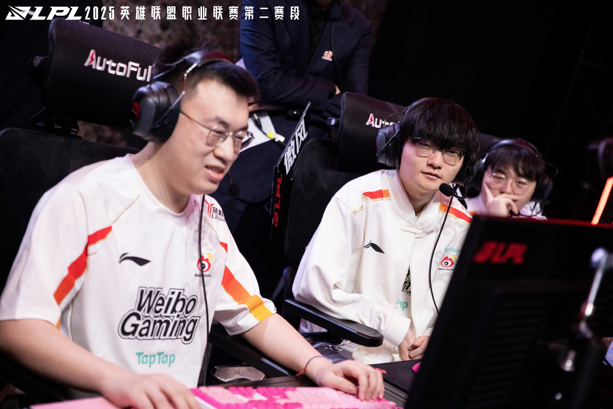 开云APP-关于SHR鏖战100T，Peanut开启传奇时刻鏖战多局八强赛，让粉丝疯狂欢呼的信息