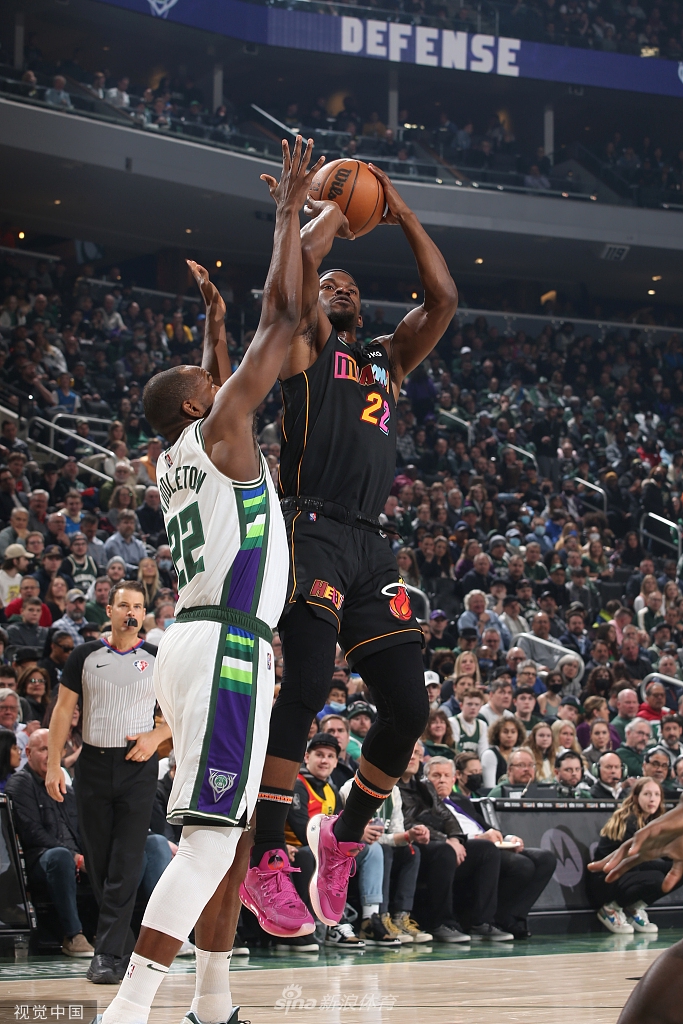 开云下载-北京队轻取热火，霍勒迪点燃赛场